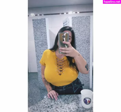 Cyntia K OnlyFans Thumbnail #0fXpcOfBou
