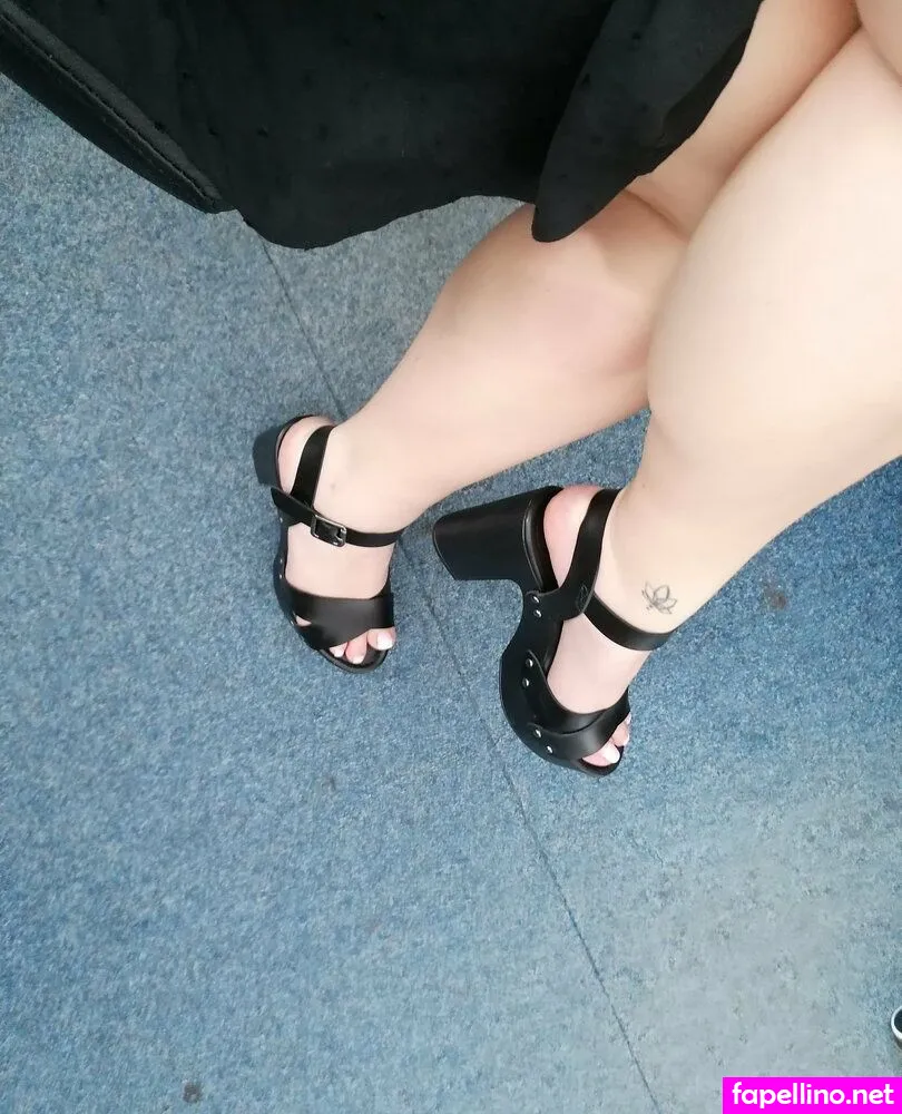 adelczq, czechqueenof Nude Leaked OnlyFans Photo #AkiTYbm9D0