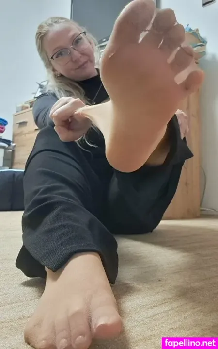 Czechqueenof OnlyFans Thumbnail #UyeEQkBsMe