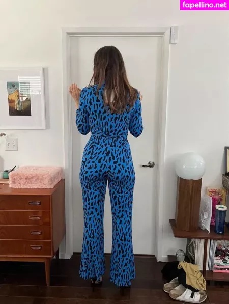 D Arcy Carden OnlyFans Thumbnail #7bUpFniYwg