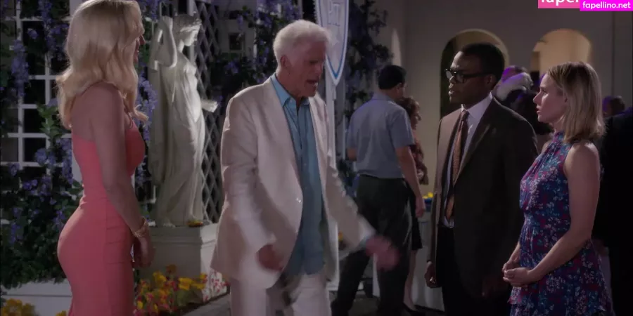 D Arcy Carden OnlyFans Thumbnail #OwYSqZUrfI