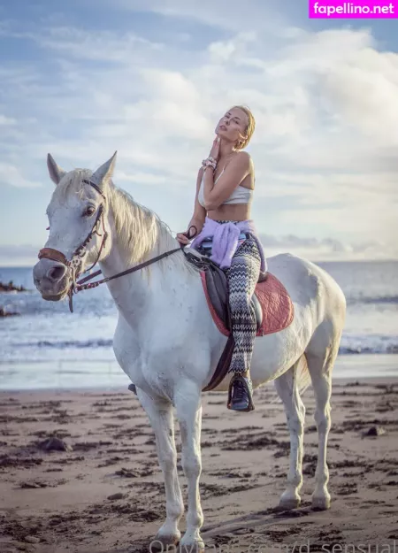 D Sensual OnlyFans Thumbnail #hHivbixsE2