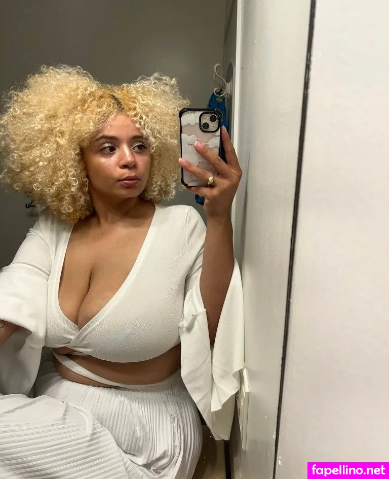 betchwhodoyaluv, divineparadoxxx Nude Leaked OnlyFans Photo #cdiRSP0b4r