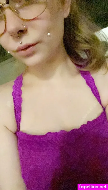 Dabbingdarlin420 OnlyFans Thumbnail #9X4pJGi8Vw