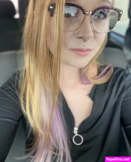 Dabbingdarlin420 OnlyFans Thumbnail #FI91NqJncd
