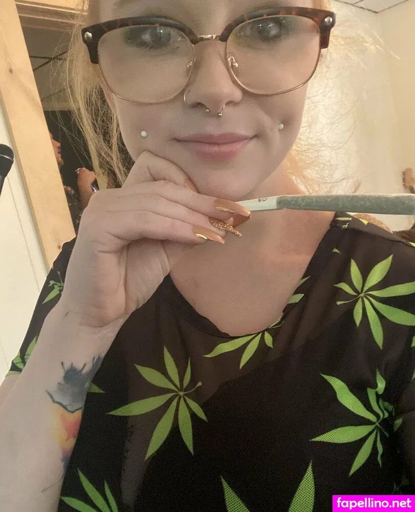aviation_dabready, dabbingdarlin420 Nude Leaked OnlyFans Photo #U6X8sCRzcJ