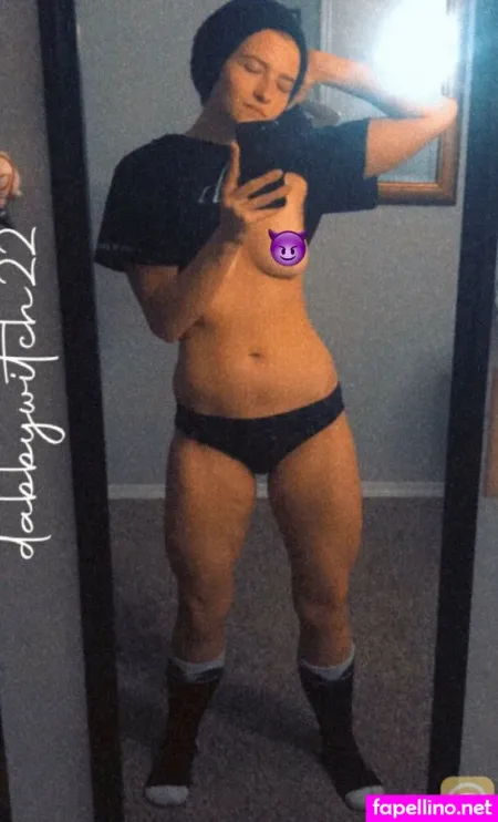 Dabbywitch22 OnlyFans Thumbnail #1YnyhIdHe5