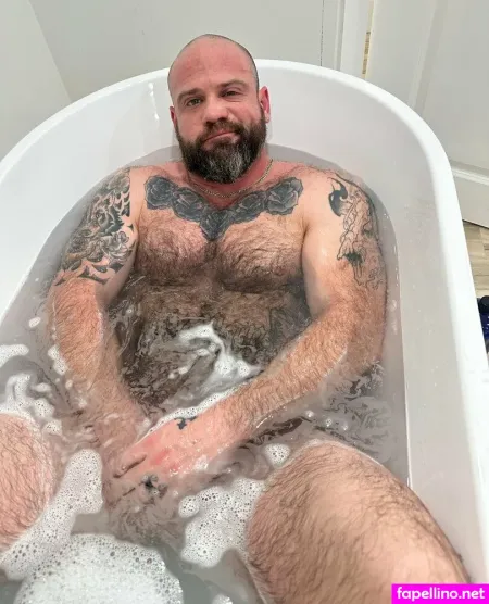 Dadbodz520 OnlyFans Thumbnail #6KmL9HkvNt