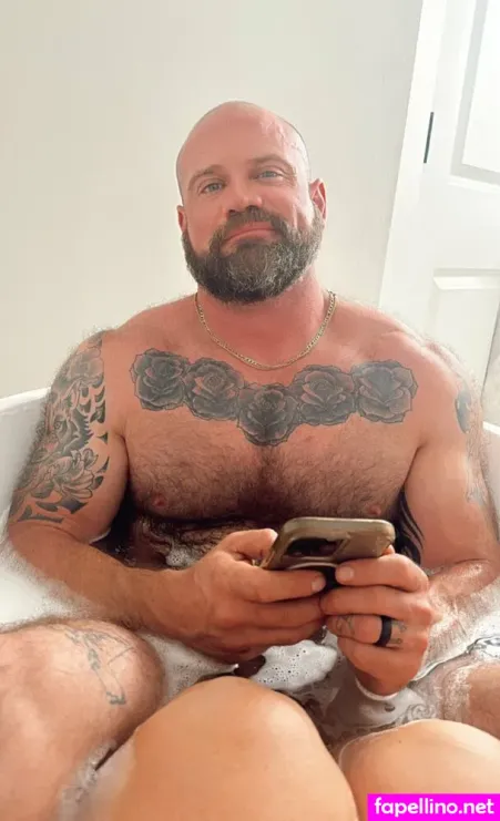 Dadbodz520 OnlyFans Thumbnail #VwEstxNjV4