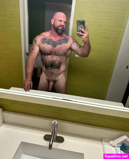 Dadbodz520 OnlyFans Thumbnail #wB2b8JpIrJ