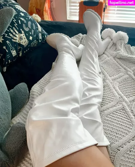 Daddieslittlefox OnlyFans Thumbnail #FEbxm0pKyy