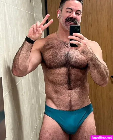 Daddyharlan OnlyFans Thumbnail #2UGCeLRLld