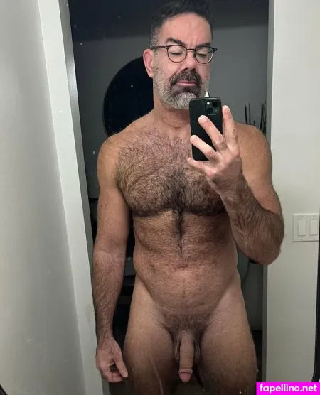 Daddyharlan OnlyFans Thumbnail #9Jj28mi2Qz