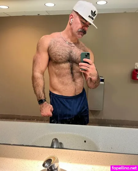 Daddyharlan OnlyFans Thumbnail #xKCR1ZPRJJ