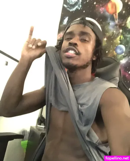 Daddylongdong1x OnlyFans Thumbnail #NF5BuqmLyg