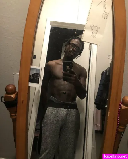 Daddylongdong1x OnlyFans Thumbnail #T99cifDxYm
