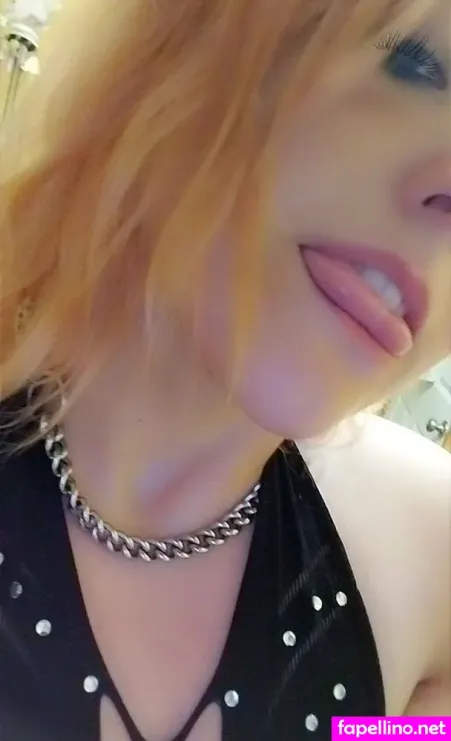 Daddys Naughty Queen69 OnlyFans Thumbnail #3H5kBwbtju