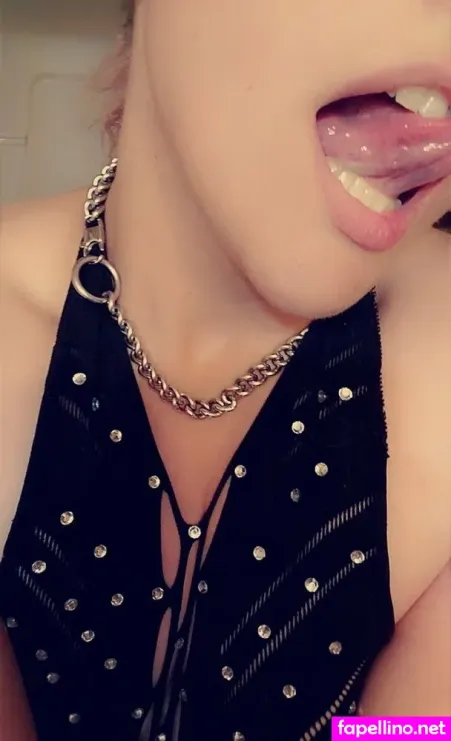 Daddys Naughty Queen69 OnlyFans Thumbnail #TCcfJ7Y2H9
