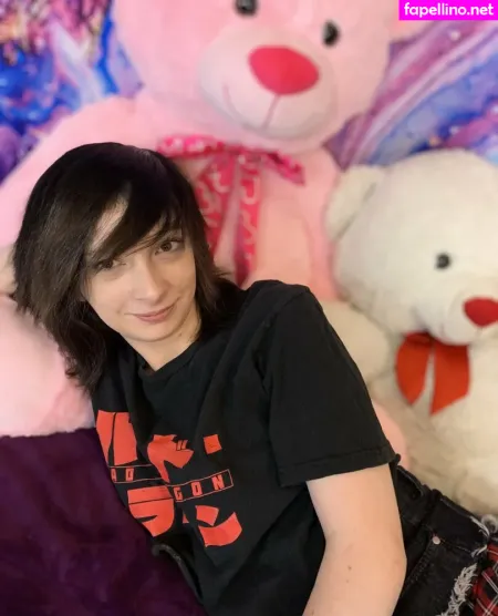 Daddyswhxre OnlyFans Thumbnail #UnfPAhfHmD