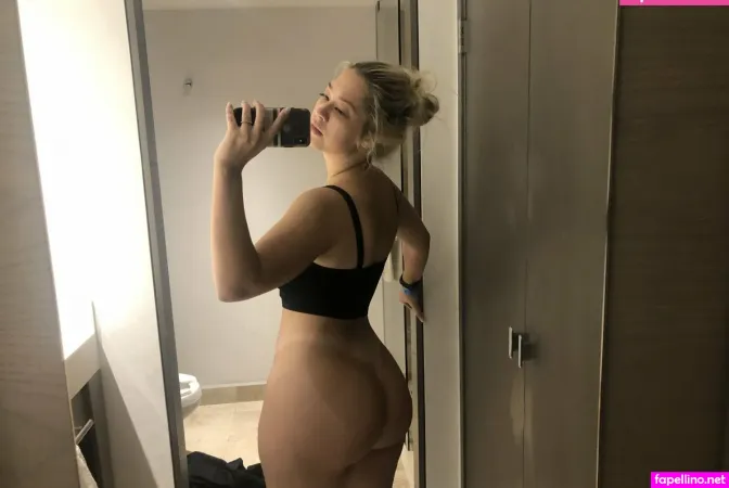 Daenerys Targaryen OnlyFans Thumbnail #8TBkYVjE4b