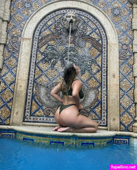 Daenerys Targaryen OnlyFans Thumbnail #UxRYCoEfvN