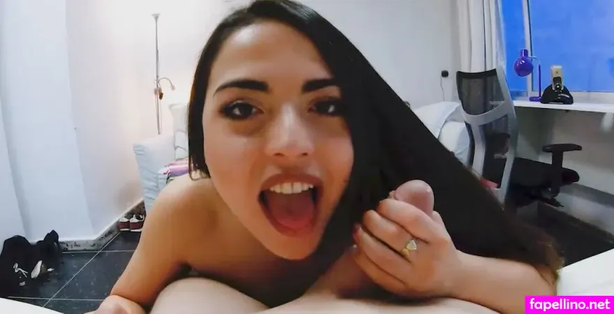 Dafne Bachelet OnlyFans Thumbnail #9utU5hXQnm