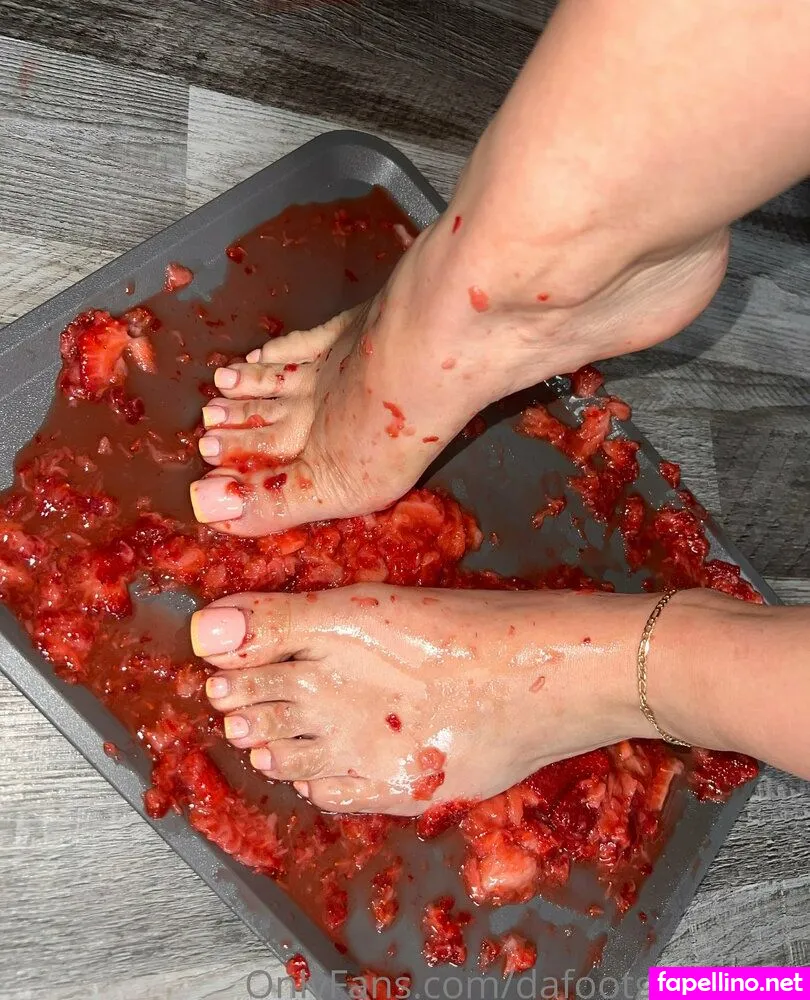 dafootgoddess1, dfgcali, heavyfoota Nude Leaked OnlyFans Photo #6MtXbfH32M