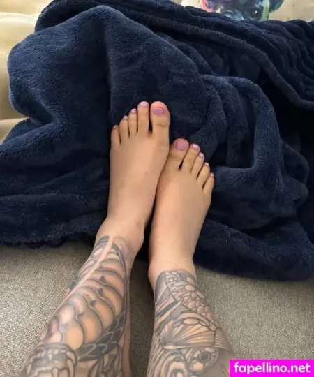 Dahna Ahn OnlyFans Thumbnail #1gJ7L72ill