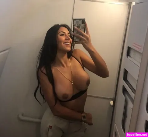 Dahyn 1 OnlyFans Thumbnail #cJClsCu5qz