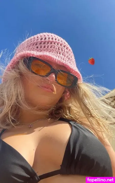 Daisy Campbell OnlyFans Thumbnail #Y1XjH9Y0KV