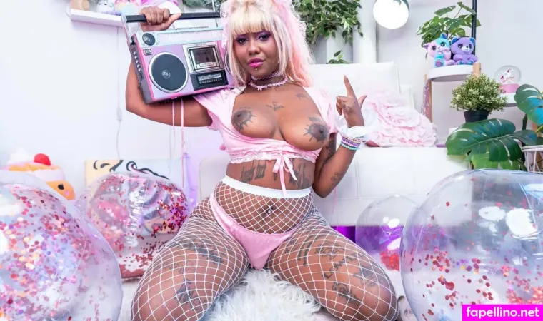 Daisy Cooper OnlyFans Thumbnail #odZRNKMdsK