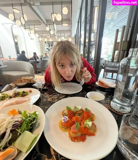 Daisy Edgar Jones OnlyFans Thumbnail #yXi519Q1jj