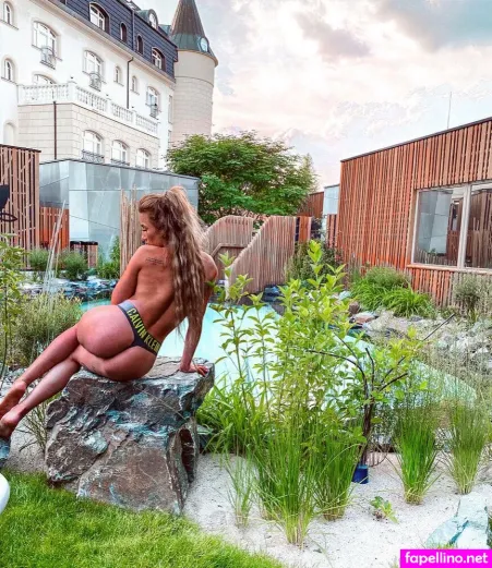 Daisy Elfina OnlyFans Thumbnail #OgFmSZJXhu