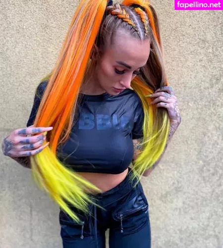 Daisy Lee OnlyFans Thumbnail #yEymKOrAo1