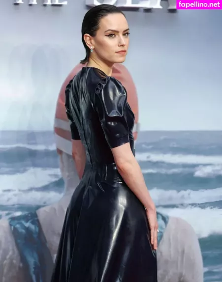 Daisy Ridley OnlyFans Thumbnail #8P2HCxEB1b