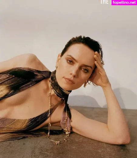 Daisy Ridley OnlyFans Thumbnail #90EULSEC3j