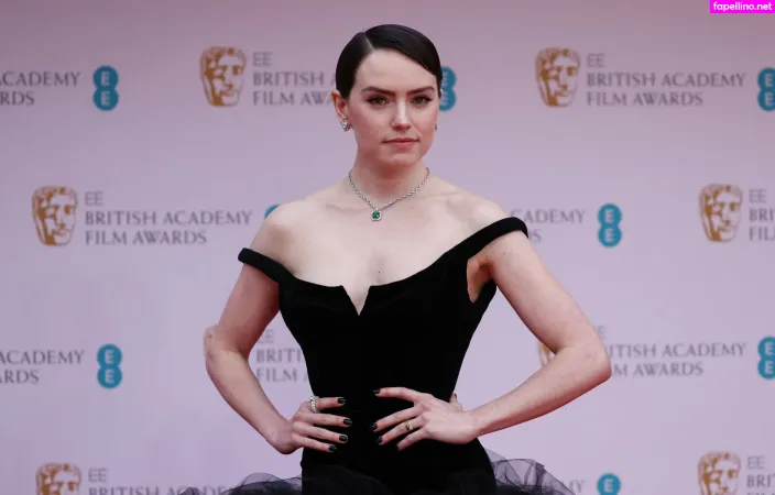 Daisy Ridley OnlyFans Thumbnail #E31BUKWz8M