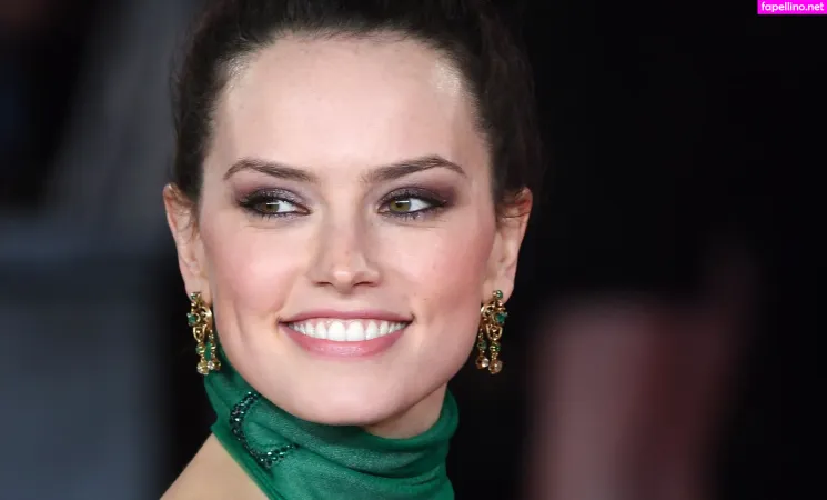 Daisy Ridley OnlyFans Thumbnail #EQPfuFzTcJ