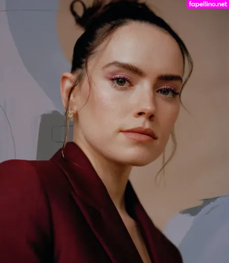 Daisy Ridley OnlyFans Thumbnail #HOlPtnkLQe