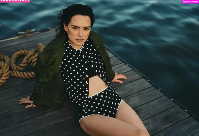 Daisy Ridley OnlyFans Thumbnail #MZ0HPEEdYo