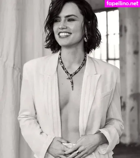 Daisy Ridley OnlyFans Thumbnail #NLCBH7iMPy