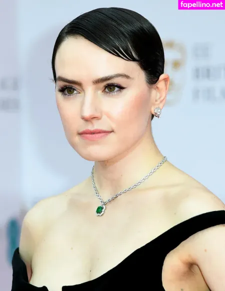 Daisy Ridley OnlyFans Thumbnail #OTOCyEYdPe