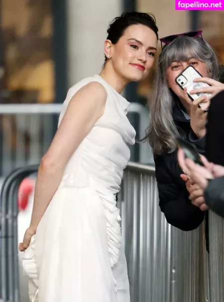 Daisy Ridley OnlyFans Thumbnail #T6GD1c1vaO