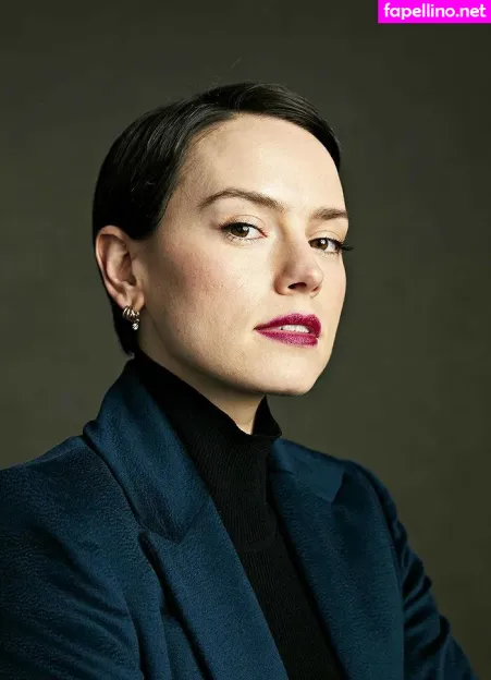 Daisy Ridley OnlyFans Thumbnail #UY8aiALDuR