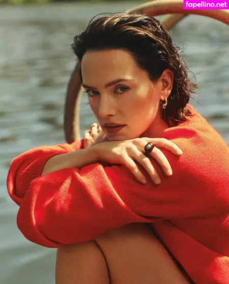 Daisy Ridley OnlyFans Thumbnail #V4k5XAs7nt
