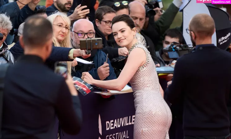 Daisy Ridley OnlyFans Thumbnail #n6Q4if4AC2