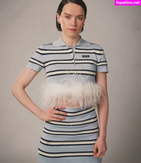 Daisy Ridley OnlyFans Thumbnail #pWFv5TCzIe