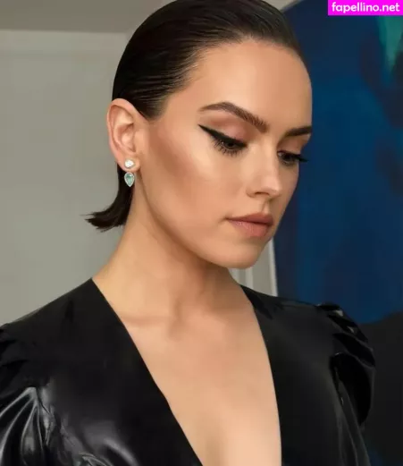 Daisy Ridley OnlyFans Thumbnail #qkKmcSHgEL