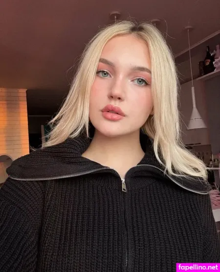 Daisybloomm OnlyFans Thumbnail #3URi1mlwM1
