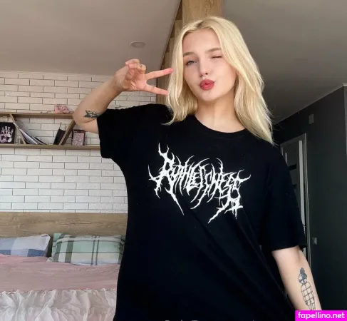 Daisybloomm OnlyFans Thumbnail #PsUH8apPcB